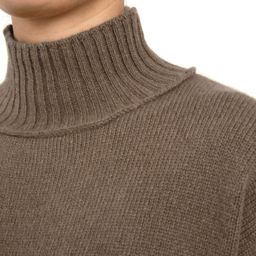 Loro Piana Cashmere Slouchy sweater Taupe Brown Natural Marilyn Moore