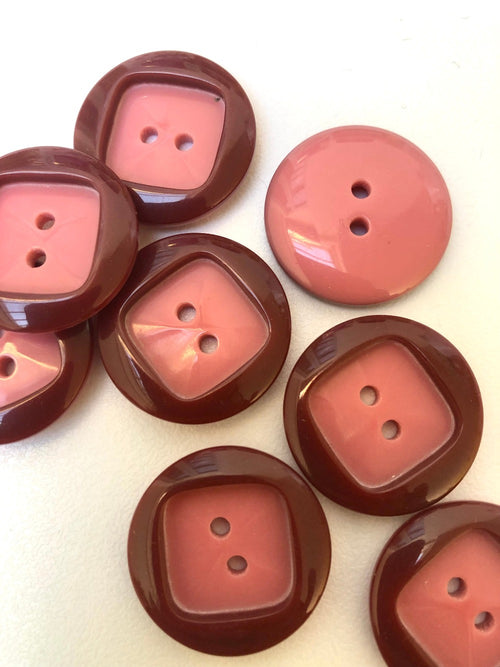 Retro Buttons 25mm 2 hole buttons Set of 8 Pink/Wine