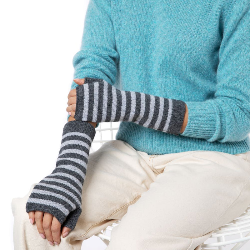 Simple stripe Cashmere wrist warmers grey Marilyn Moore